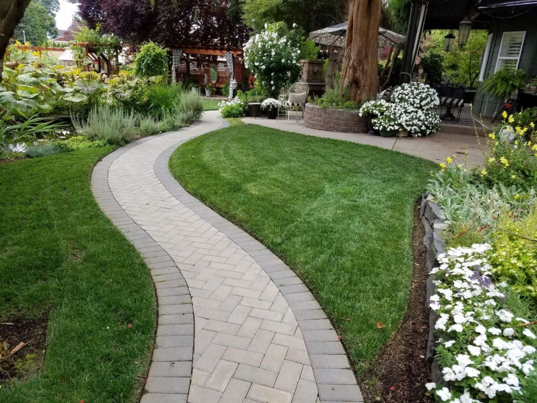 Paver walkway installation